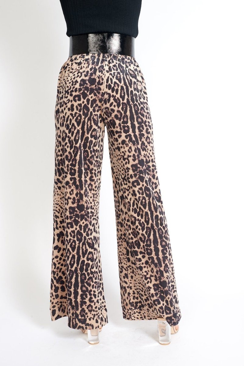 Bianca Leopard Print Velvet Pants size and fit guide with measurement details - Wow Store