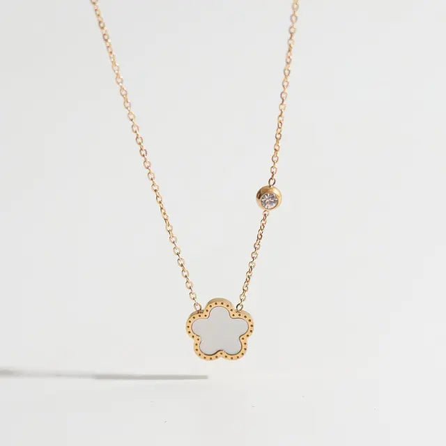 CARLIDANA Colorful Five Leaf Flower Pendant Necklace - Wow Store