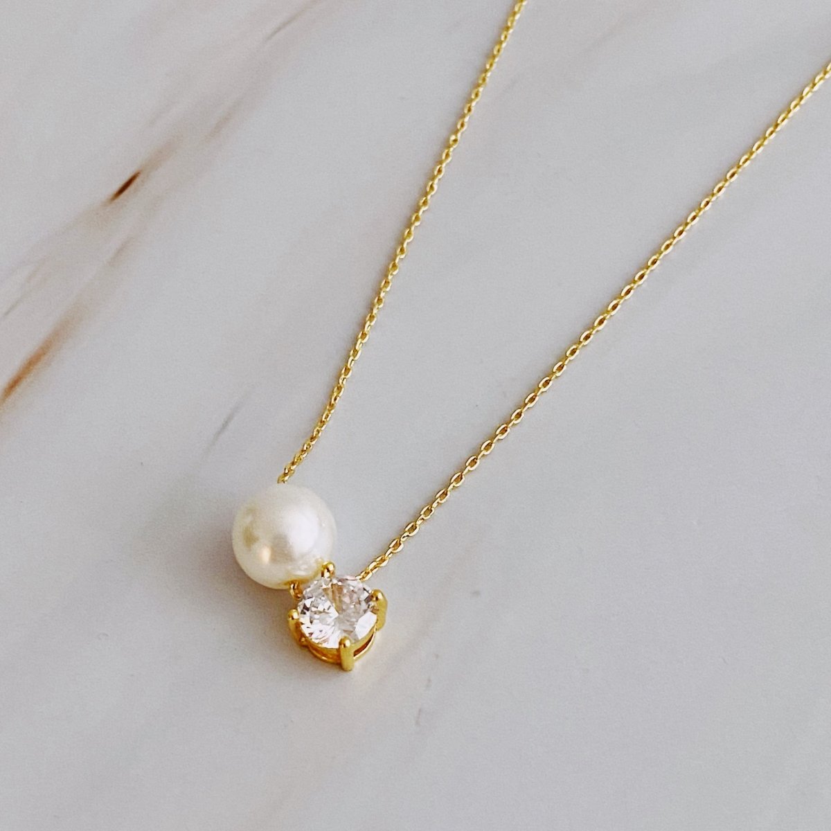 Single Pearl And Diamond Necklace - Wow Store