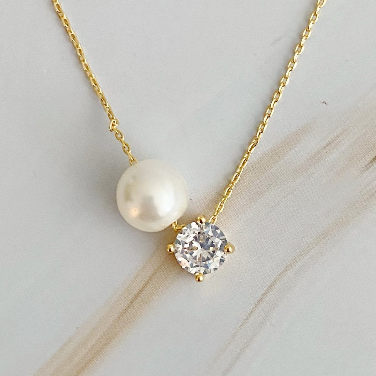 Single Pearl And Diamond Necklace - Wow Store