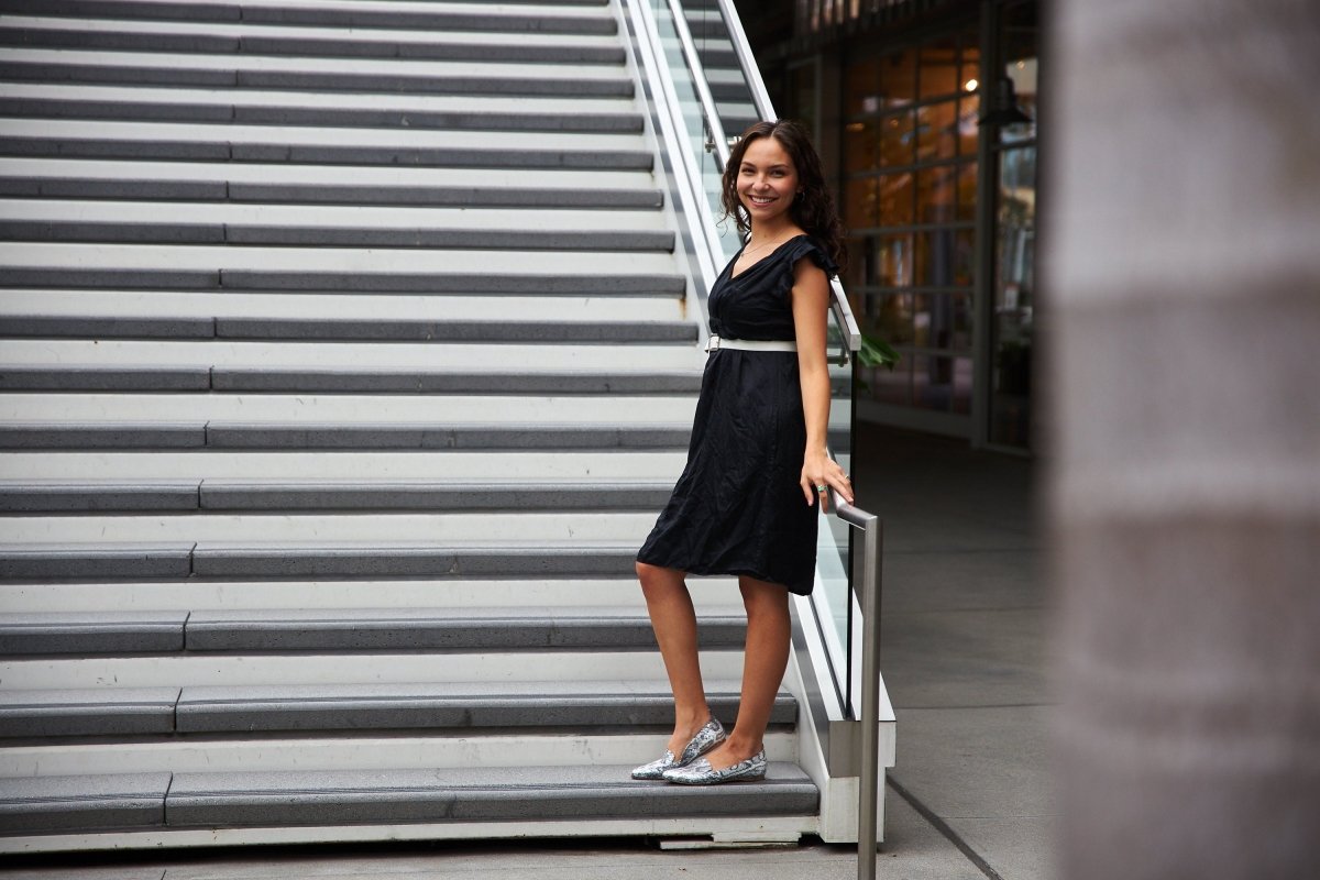 Women's Flat Socialite Silver Snake Skin - Wow Store