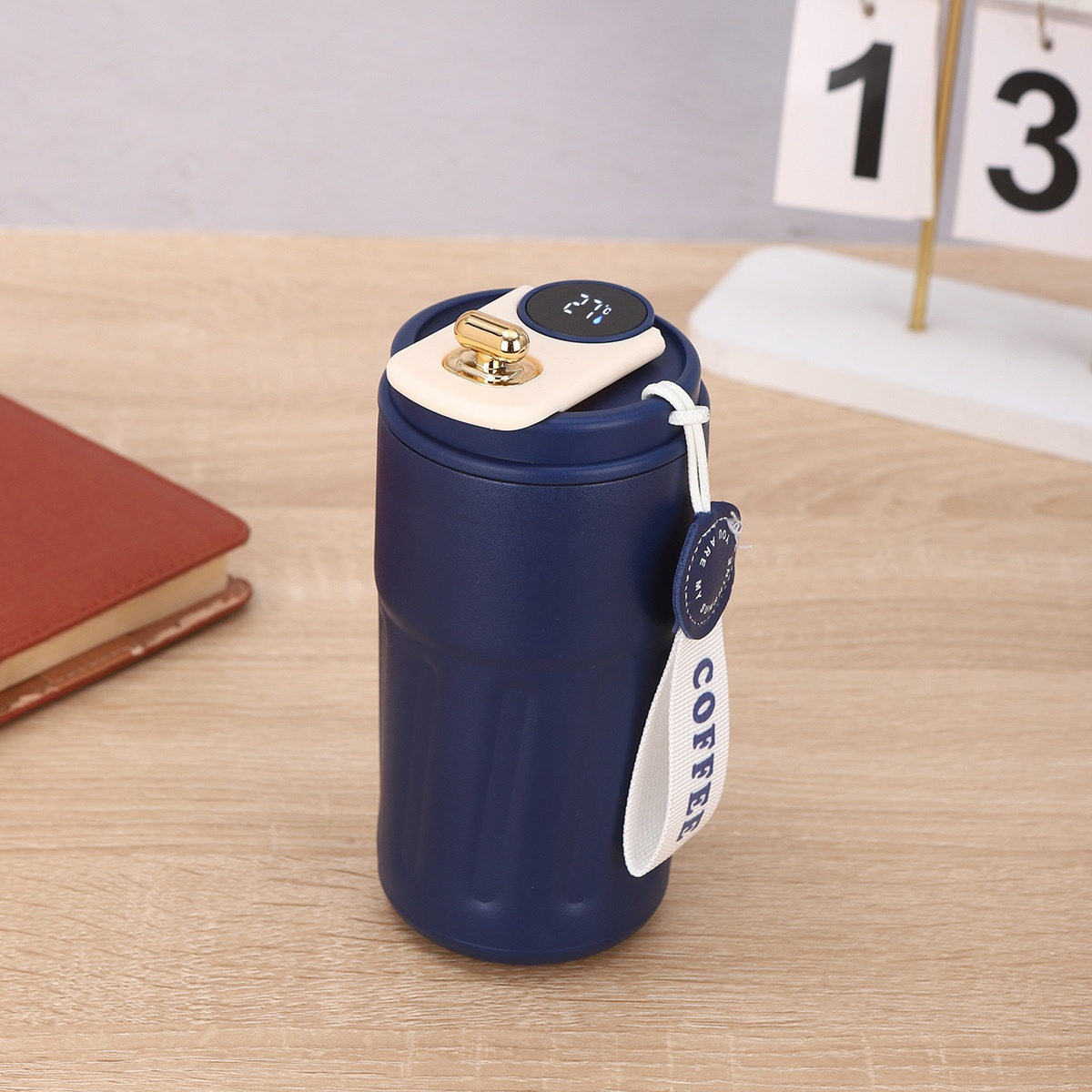 Smart Thermal Bottle with Digital Temperature Display