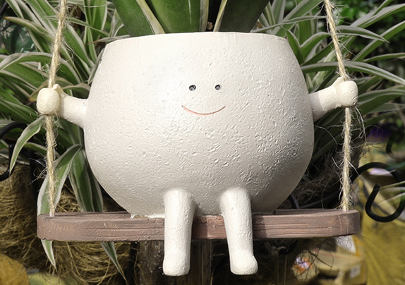 Swing Face Planter Pot