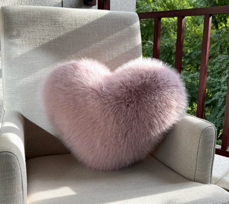 Heart-Shaped Shaggy Cushion, 40 × 50 cm