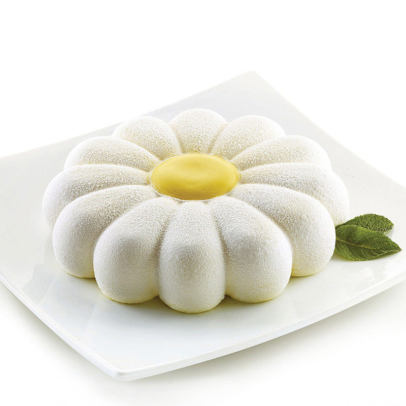 Luxury 6-Cavity Silicone Daisy Cake Mold