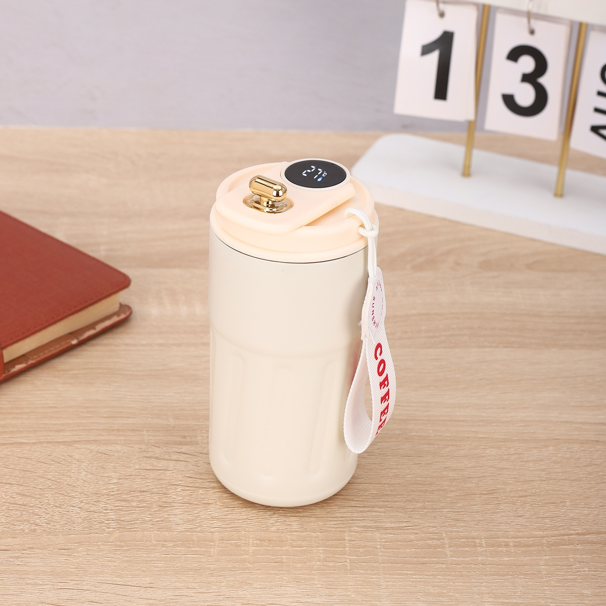 Smart Thermal Bottle with Digital Temperature Display