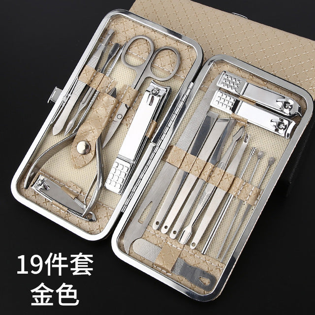 Professional Manicure & Pedicure Tool Set - 19 Pieces