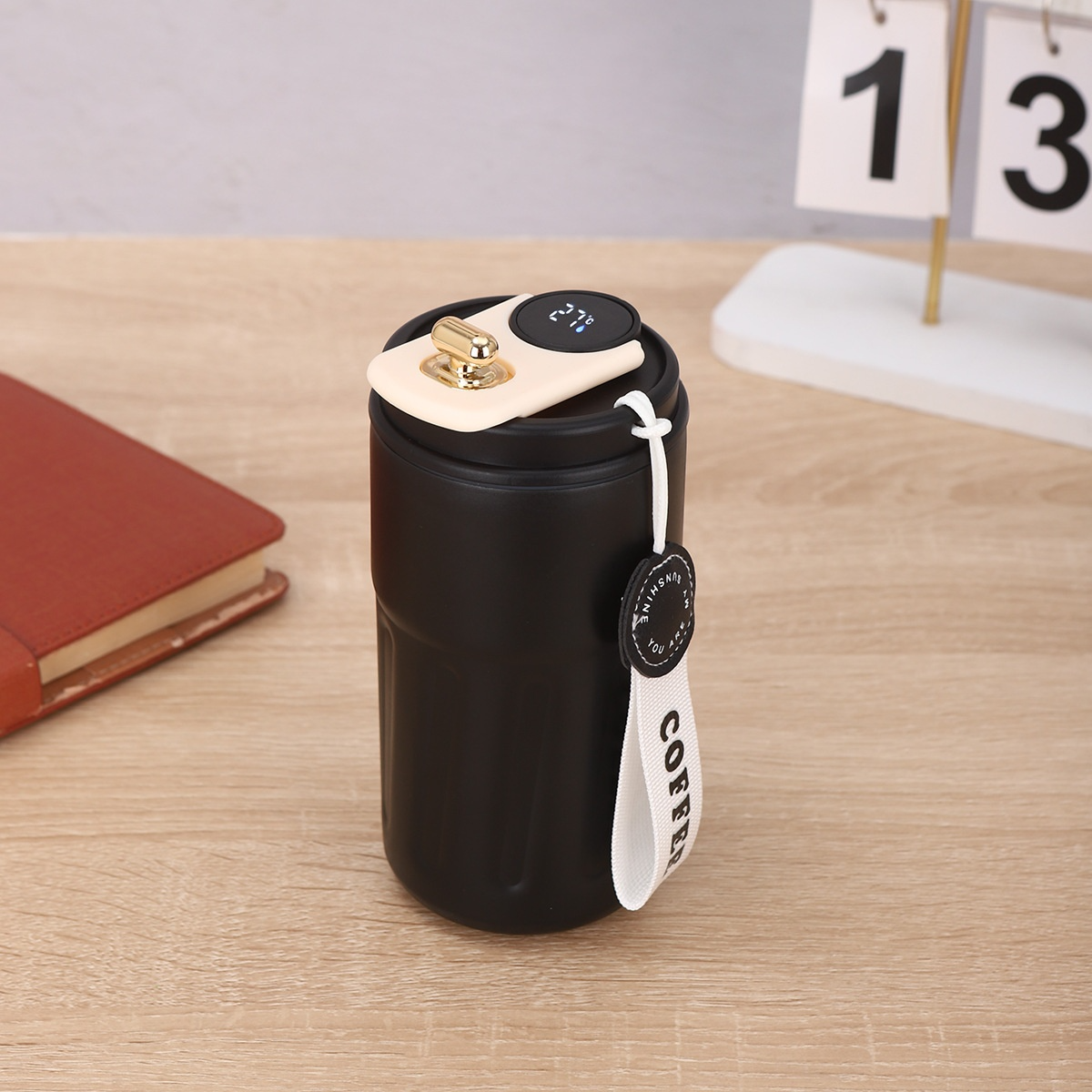 Smart Thermal Bottle with Digital Temperature Display