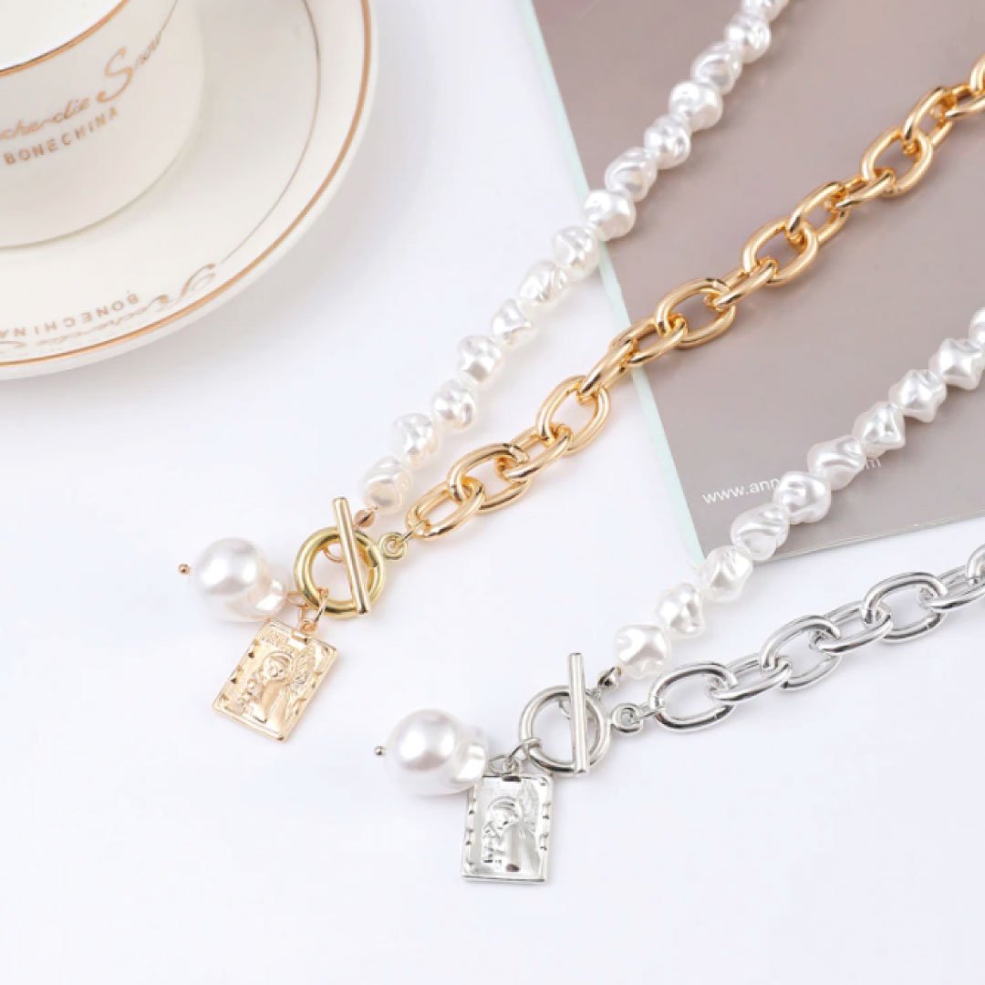 Mac Pearl Chain Necklace