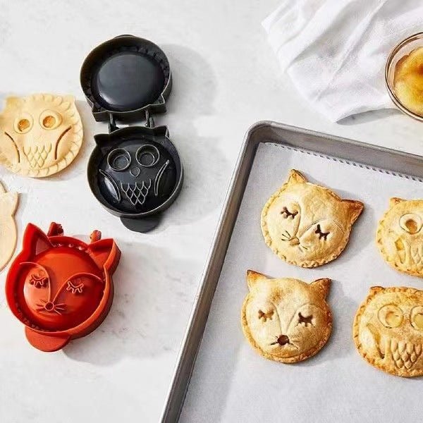 Artisanal Animal-Shaped Baking Molds - WowStore.live