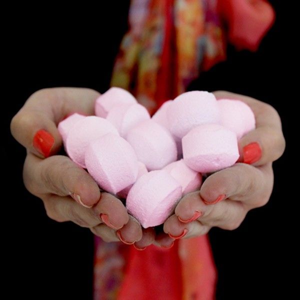 Rose Chill Pills - Luxury Bath Bombs (1.3kg)