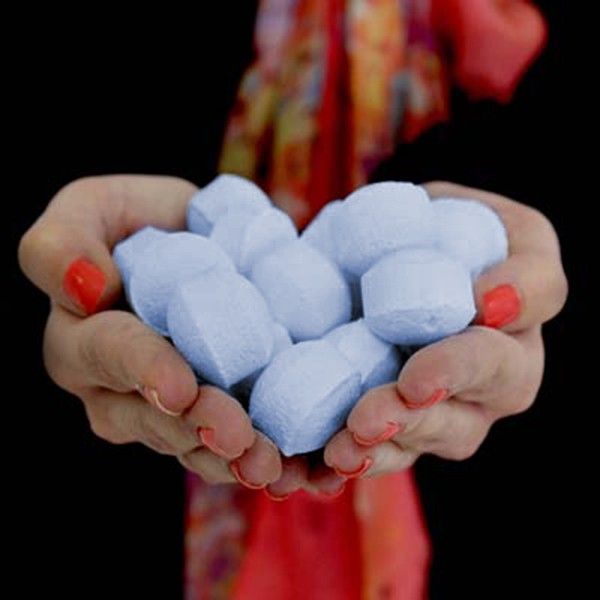 Chill Pills Luxury Bath Bombs - Lavender & Bergamot