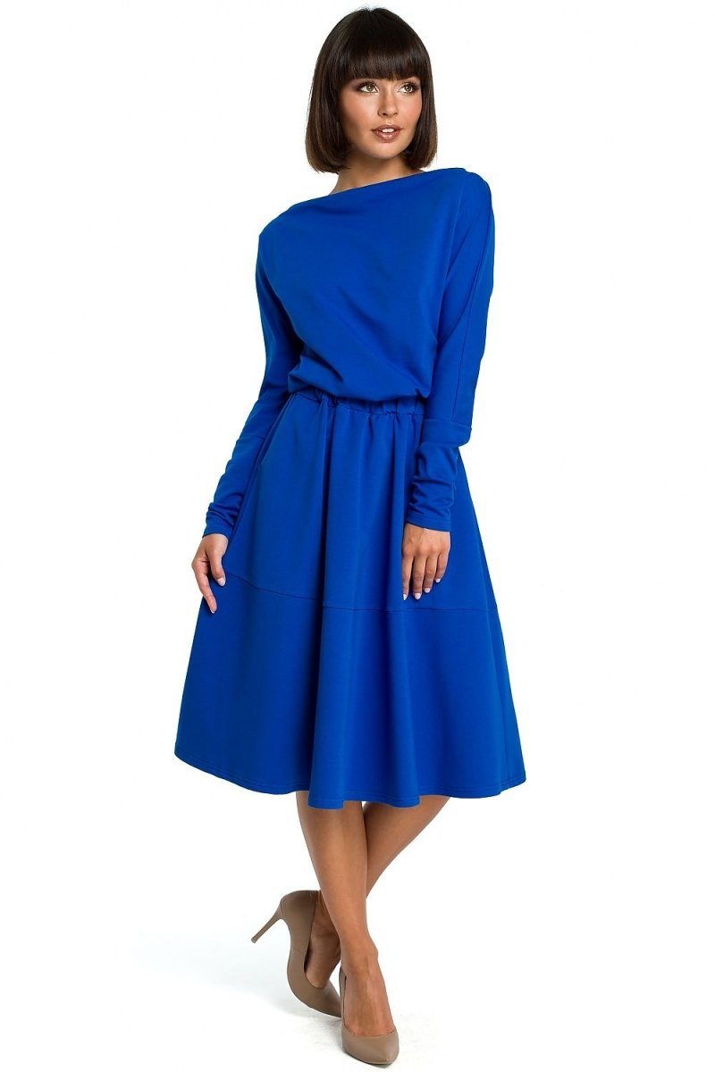 Bewear floral midi day dress on model in spring colors – stylish women's casual dress