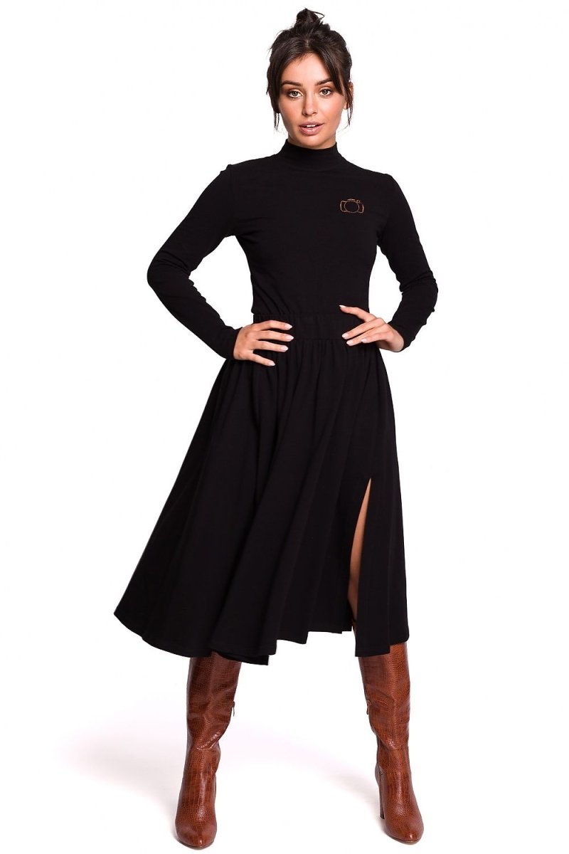 BeWear Women's Midi Skirt in black, elegant office wear, perfect for professional settings and casual outings