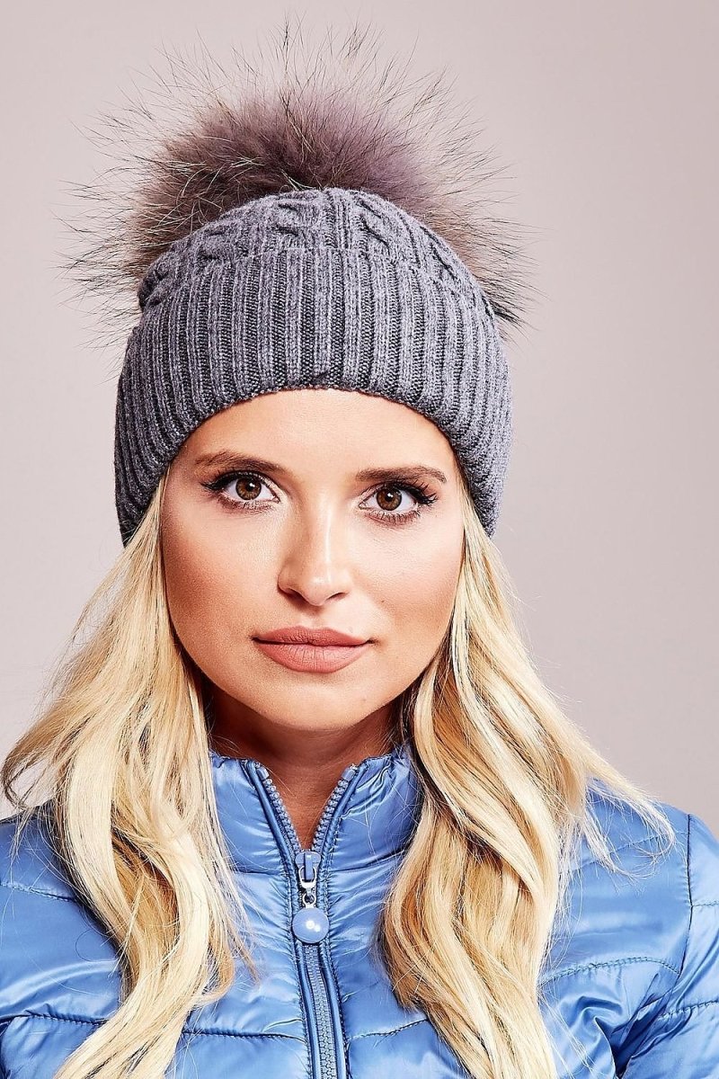 Cap model 208254 AT - Wow Store