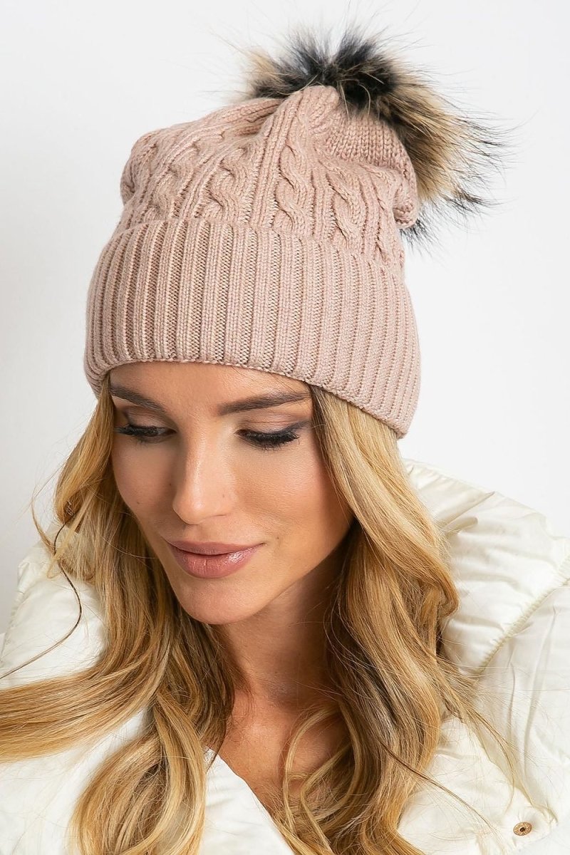 Cap model 208254 AT - Wow Store