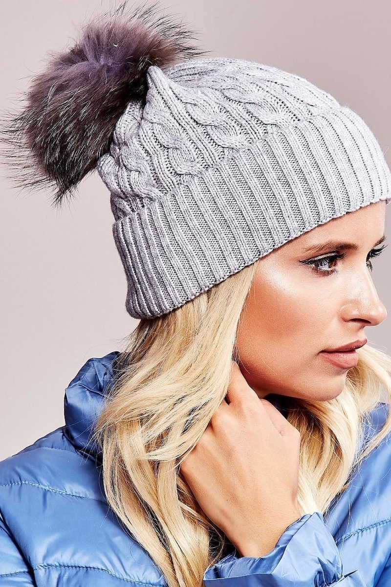 Cap model 208254 AT - Wow Store
