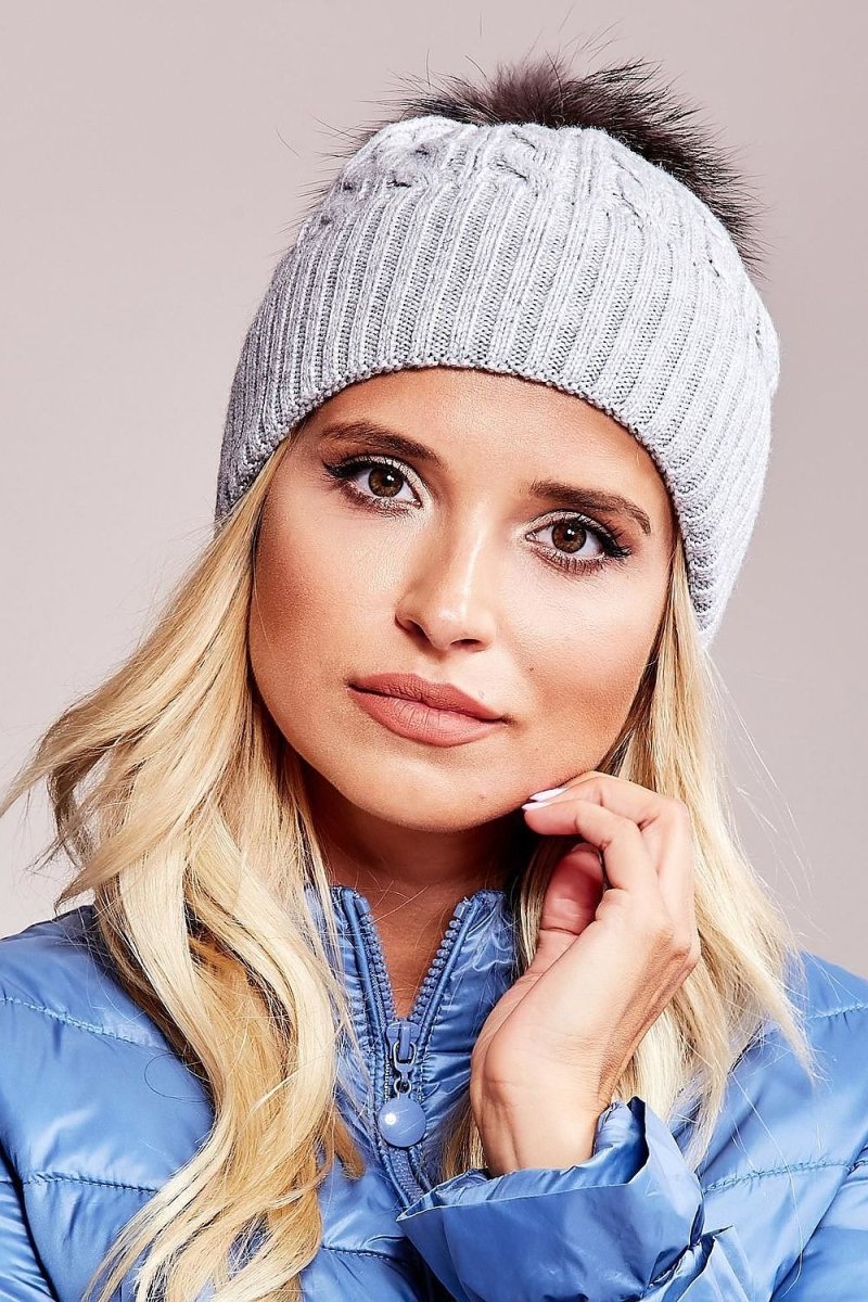 Cap model 208254 AT - Wow Store