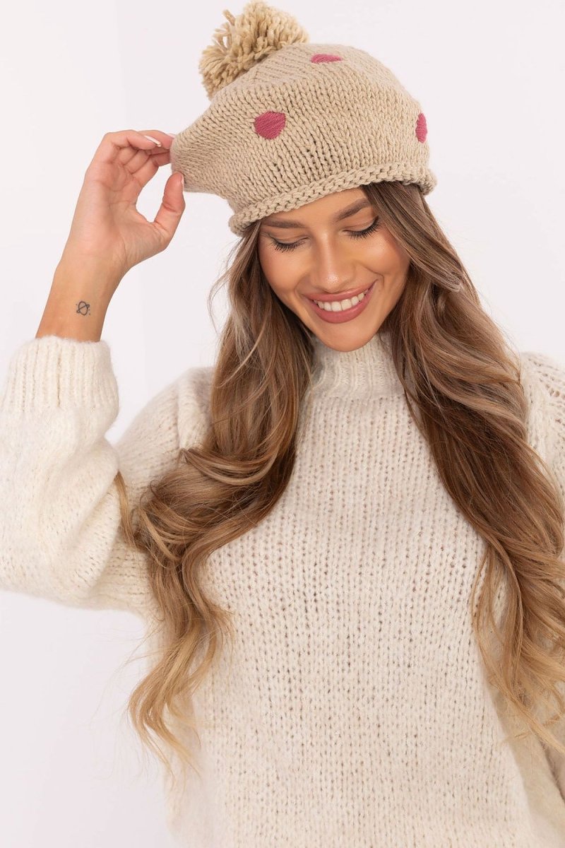 Cap model 208410 AT - Wow Store