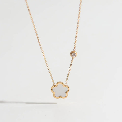 CARLIDANA Colorful Five Leaf Flower Pendant Necklace - Wow Store