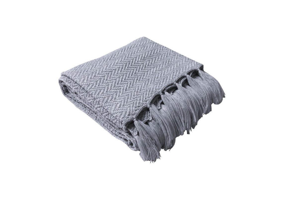 Chevron Knit Throw with Fringe, 130 x 160 cm - WowStore.live