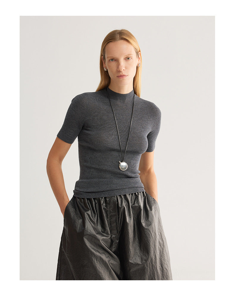 Seamless Half-Turtleneck Knit Top, Short Sleeve in medium gray