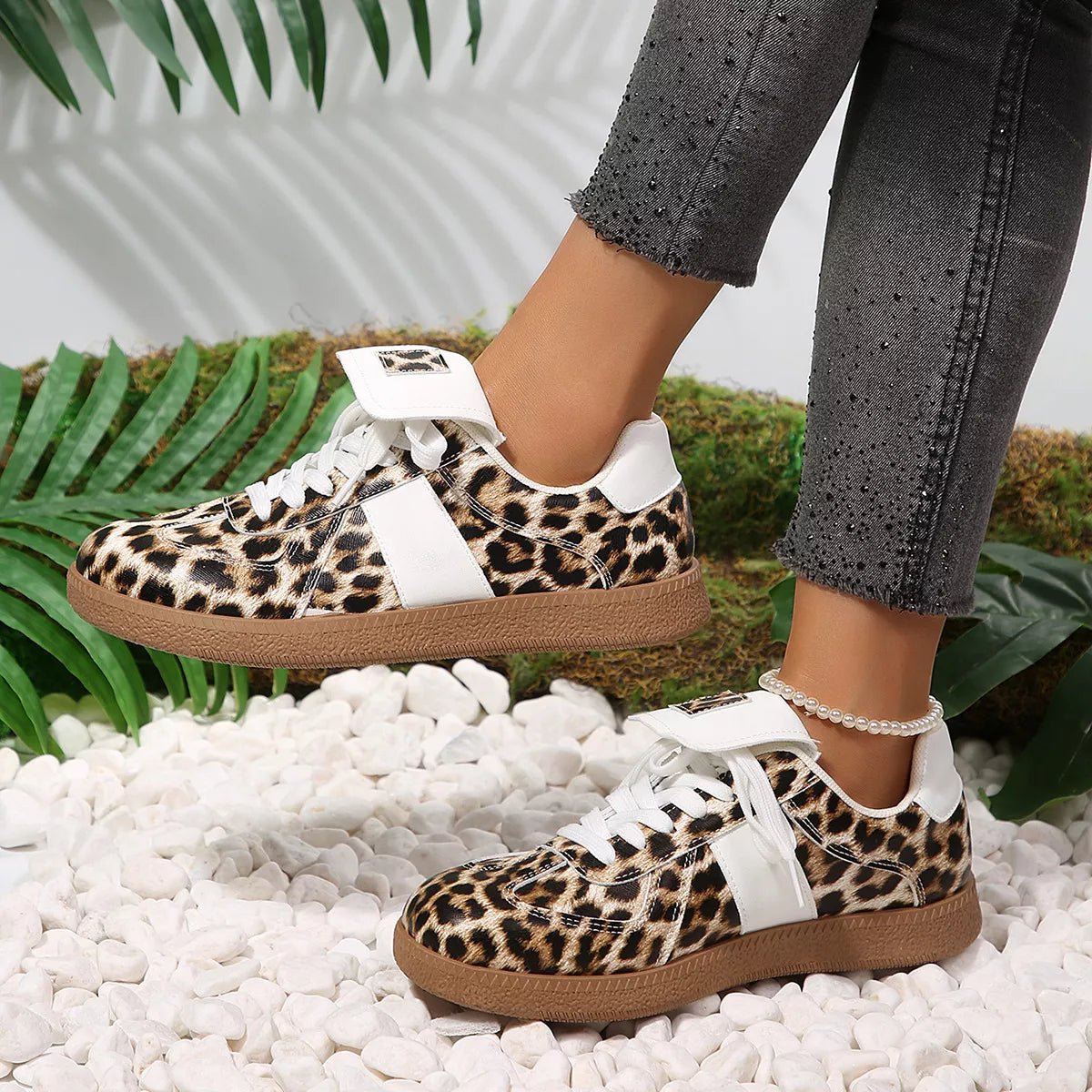 Dear Monkey Round Toe Lace Up Sneakers - WowStore.live