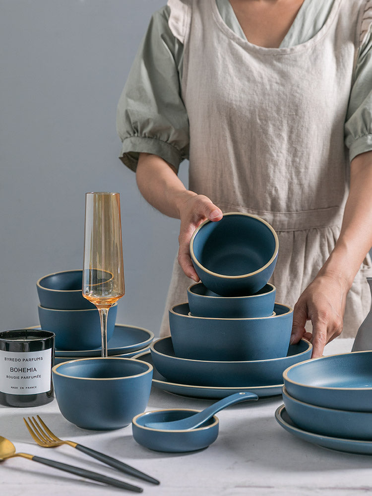 Nordic Elegance Ceramic Dinnerware Set
