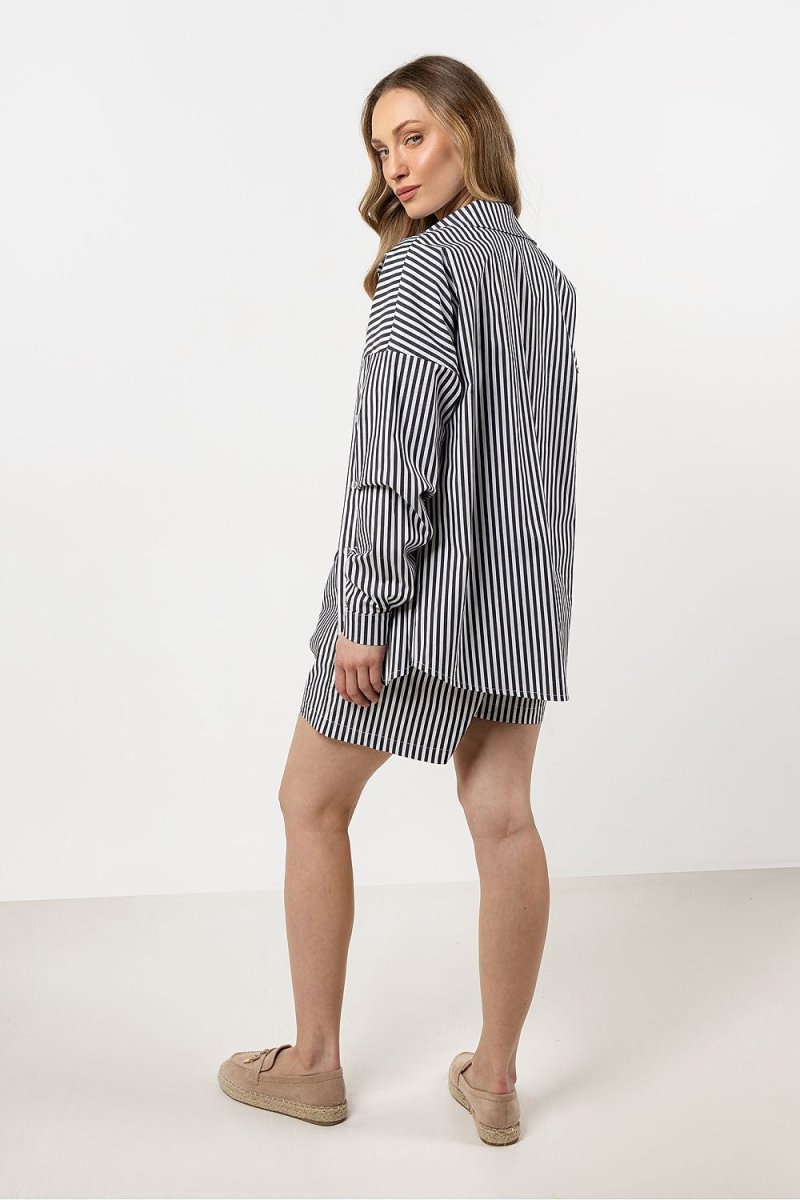 Elegant Long Sleeve Shirt Model 212200 by Awama - Classic Women's Fashion | wowstore.live - Wow Store