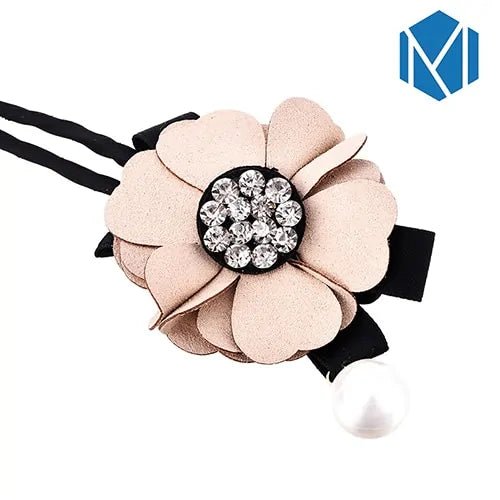 Elegant Woman Flower Donuts Twist Headband - Wow Store
