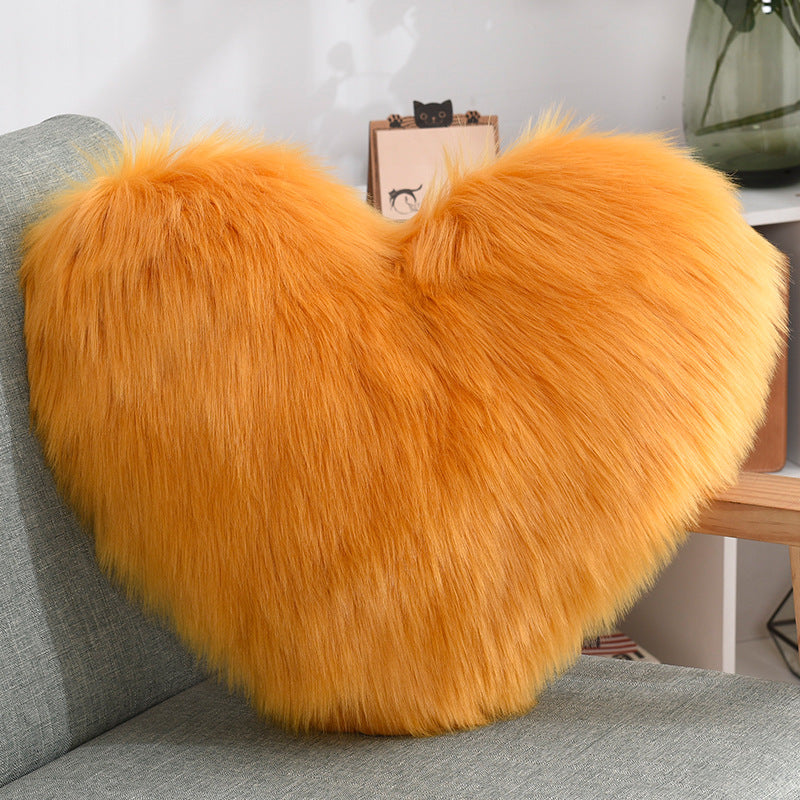 Heart-Shaped Shaggy Cushion, 40 × 50 cm