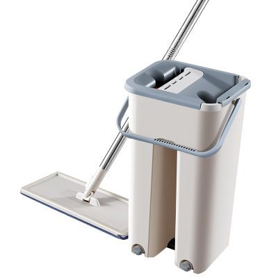 Flat mop next to a cream self-wringing bucket with a grey lid, two slots and a carry handle