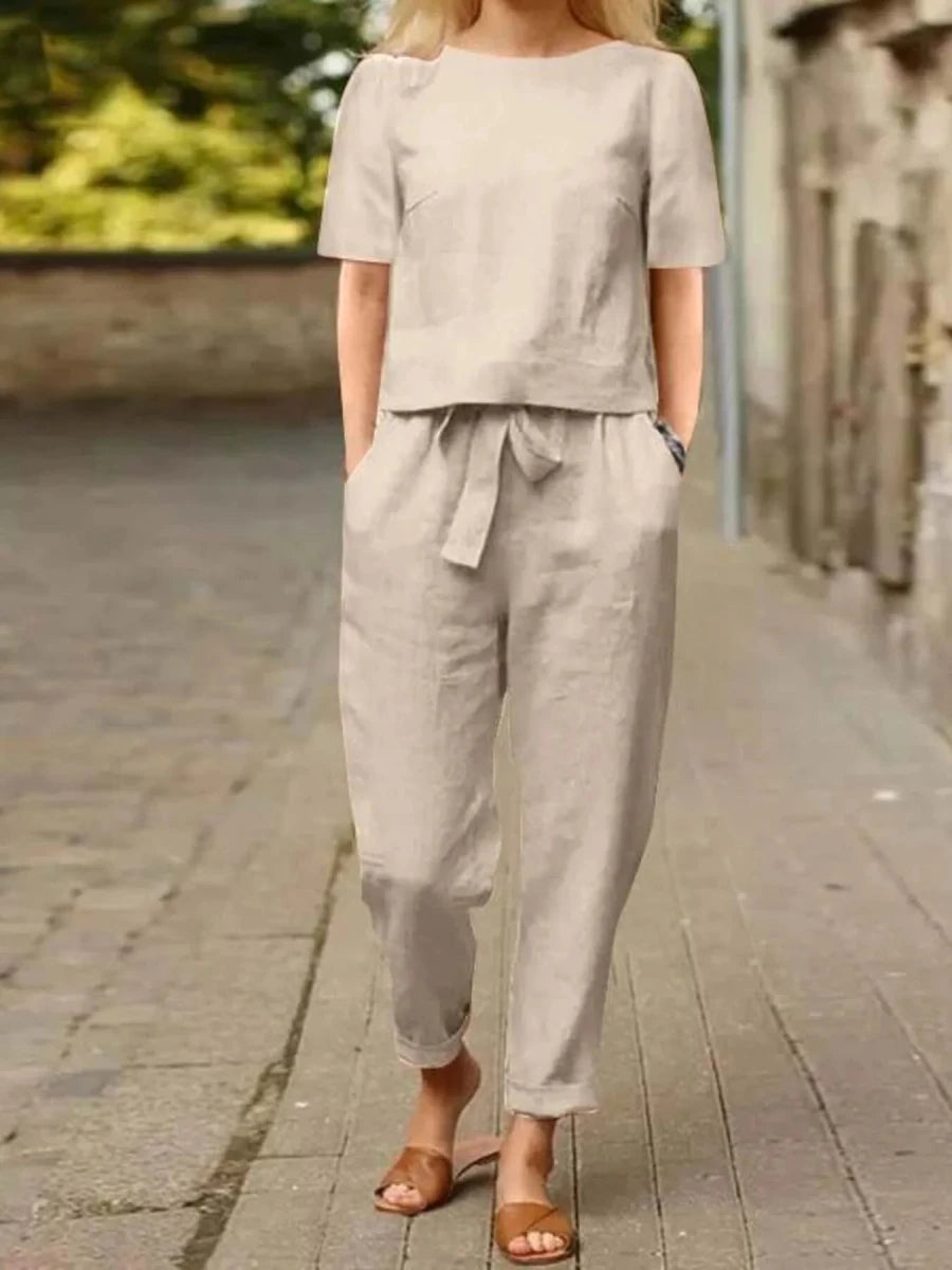 Full Size Round Neck Short Sleeve Top and Pants Set Plus Size - Wow Store