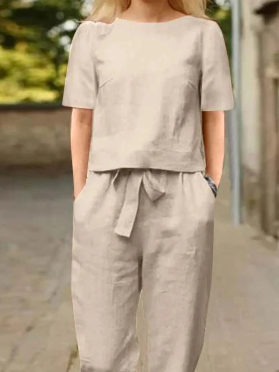 Full Size Round Neck Short Sleeve Top and Pants Set Plus Size - Wow Store