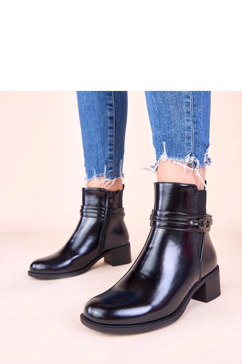 Black ankle boots with block heel and synthetic finish – Solea Women's Waterproof Ankle Boots