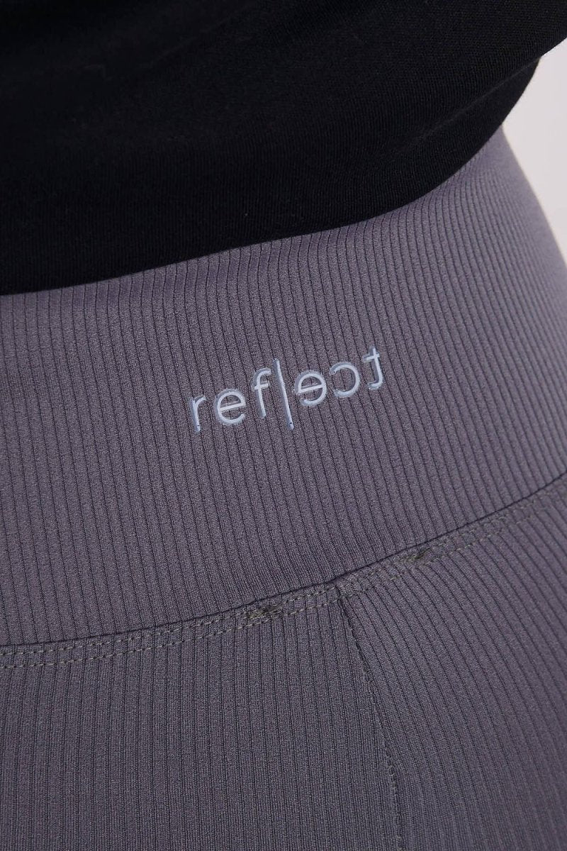 Long leggings model 221806 Relevance - WowStore.live