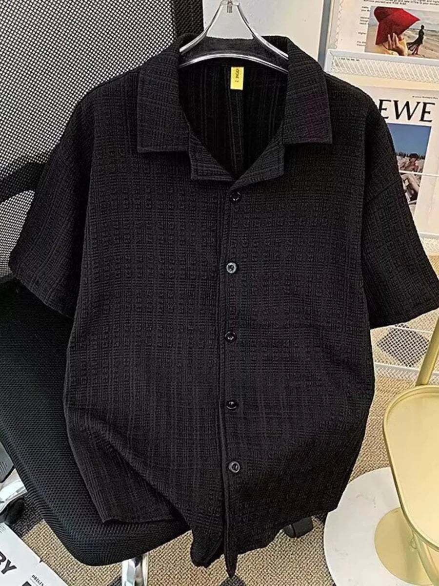 Men's Plus Size Lightweight Textured Short-Sleeve Shirt with Starfish Brooch - WowStore.live