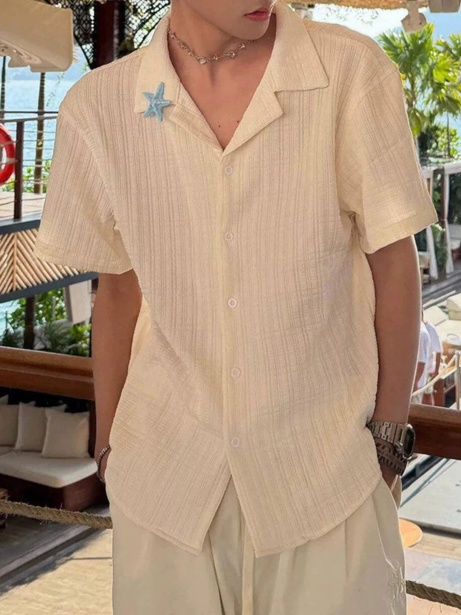 Men's Plus Size Lightweight Textured Short-Sleeve Shirt with Starfish Brooch - WowStore.live