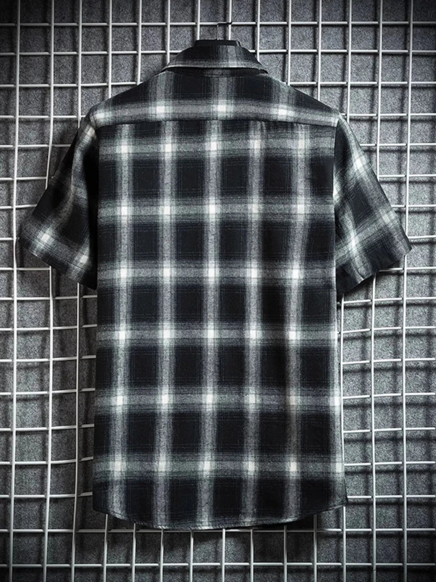 Men's Plus Size Plaid Button Up Short-Sleeve Shirt - WowStore.live