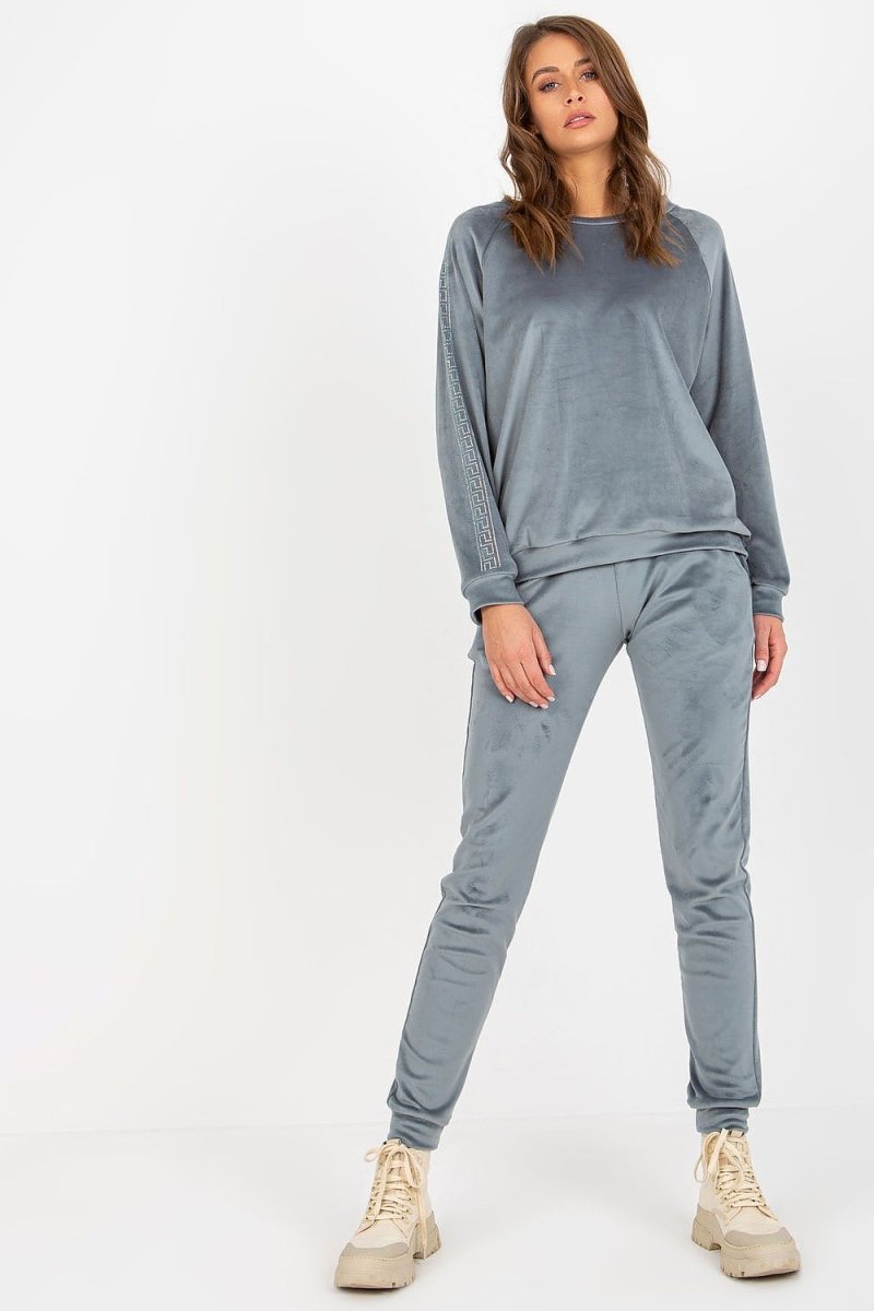 Modern Relevance Coordinated Fashion Set - Versatile 2 - Piece Outfit | wowstore.live - Wow Store