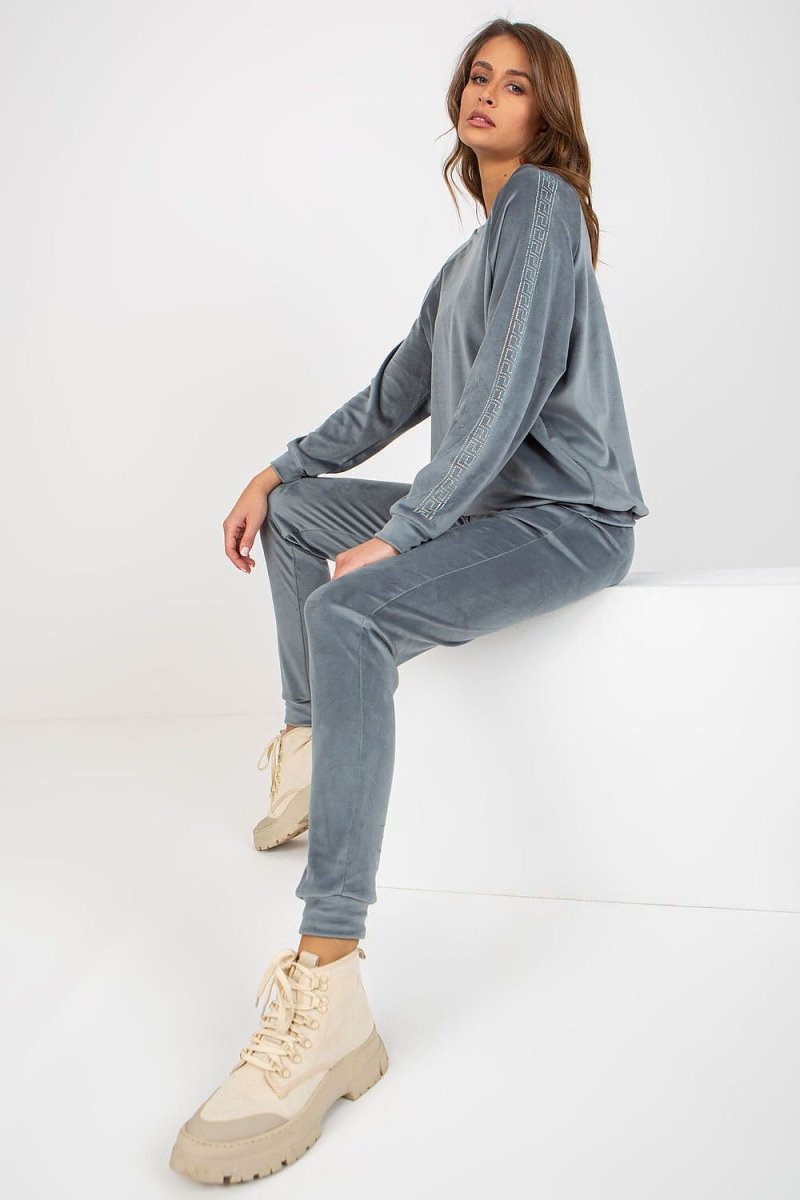 Modern Relevance Coordinated Fashion Set - Versatile 2 - Piece Outfit | wowstore.live - Wow Store