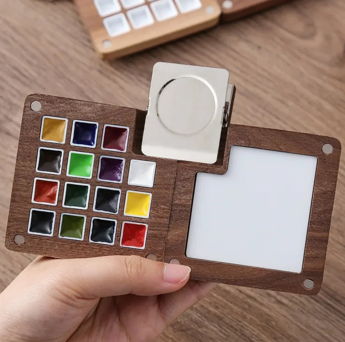 Portable Mini Walnut Watercolor Set with 8 Colors for Sketching & Journaling - Wow Store