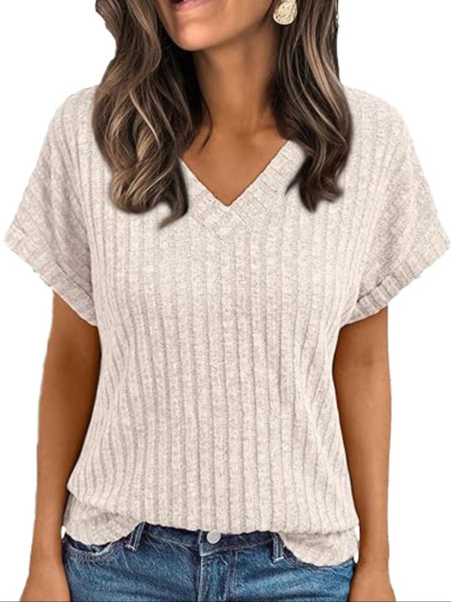 Ribbed knit V-neck relaxed fit t-shirt in soft grey – stretchy casual top for everyday wear