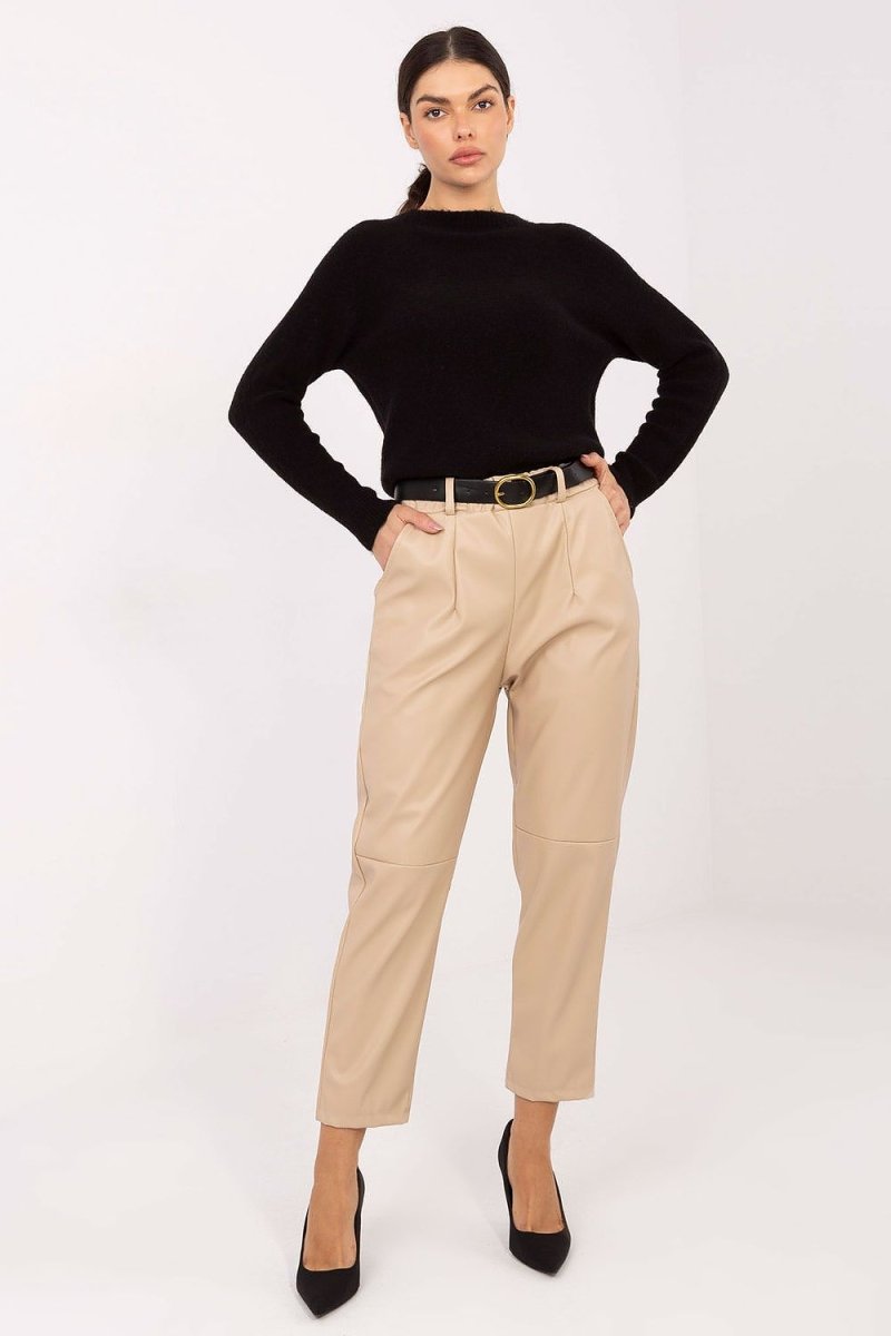 Women trousers model 219072 Rue Paris - WowStore.live