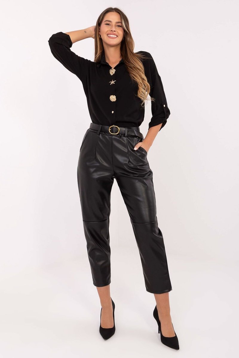 Women trousers model 219072 Rue Paris - WowStore.live
